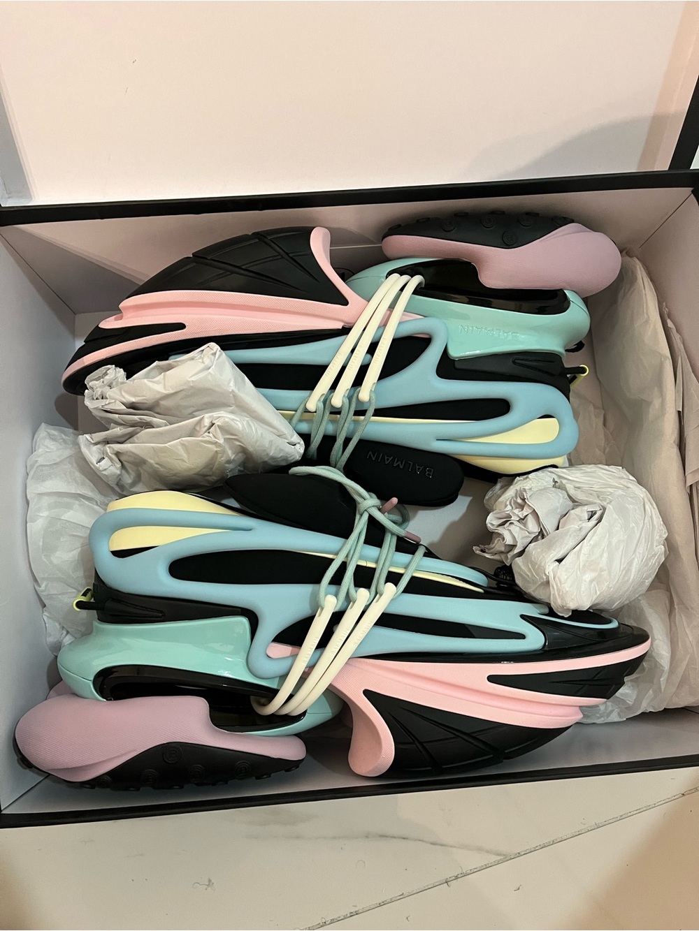 New Balmain Unicorn Low ‘Multicolor’ Trainers